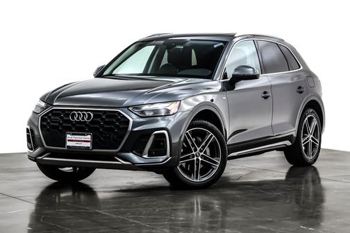 2022 Audi Q5 55 S line Premium