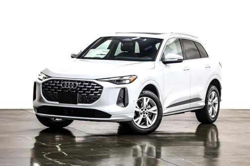 2025 Audi Q5 Premium