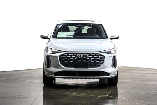 2025 Audi Q5 Premium