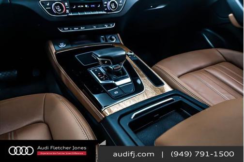 2022 Audi Q5 45 S line Premium Plus