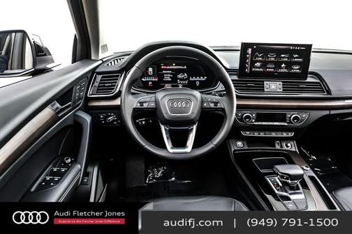 2023 Audi Q5 45 S line Premium Plus