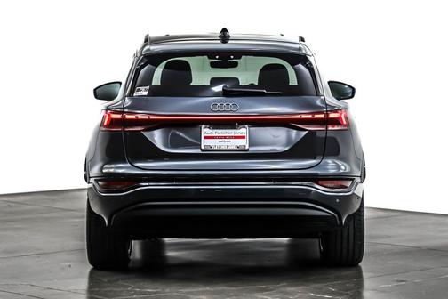 2025 Audi Q6 e-tron Premium