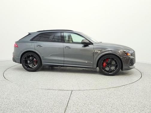 2026 Audi RS Q8 4.0T