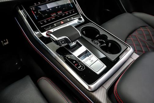 2026 Audi SQ8 4.0T Prestige