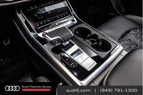2023 Audi RS Q8 4.0T