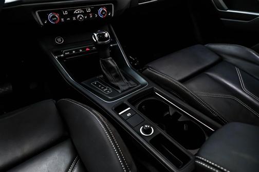 2022 Audi Q3 45 S line Premium