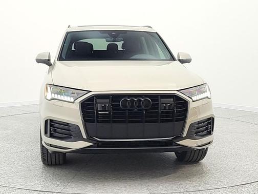 Vicuna Beige Metallic 2023 Audi Q7 45 Premium Plus