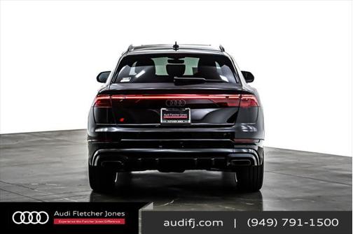 2025 Audi Q8 55 Premium Plus