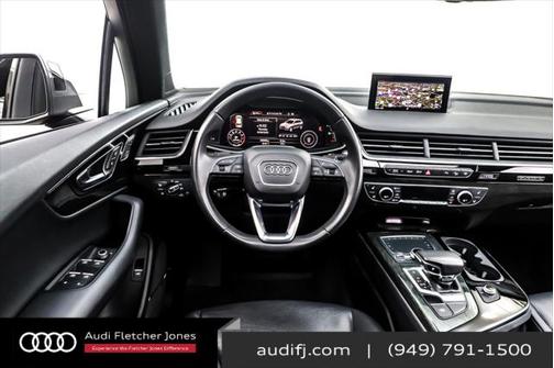 2019 Audi Q7 55 Premium Plus