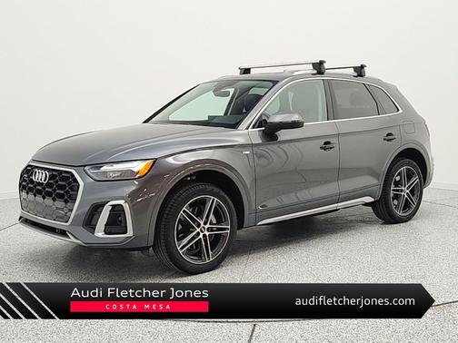 Daytona Gray Pearl Effect 2023 Audi Q5 55 S line Premium