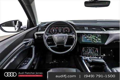2021 Audi e-tron Premium Plus