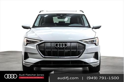 2021 Audi e-tron Premium Plus