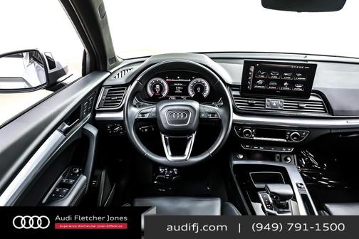 2023 Audi Q5 45 S line Premium Plus