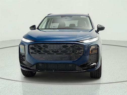 Malpelo Blue Metallic 2026 Audi Q3 TFSI quattro S tronic