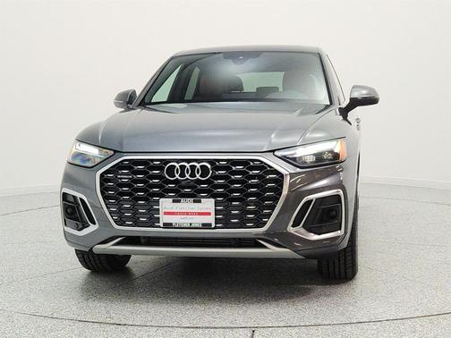 Daytona Gray Pearl Effect 2023 Audi Q5 45 S line Premium Plus