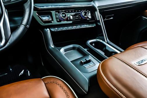 2024 GMC Sierra 2500 Denali Ultimate