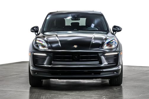 2024 Porsche Macan AWD