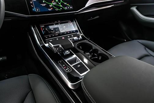 2025 Audi Q8 55 Premium Plus