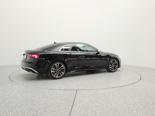Mythos Black Metallic 2022 Audi S5 Premium TFSI quattro Tiptronic