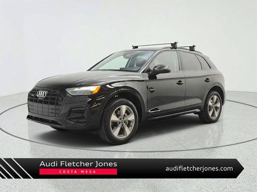 Brilliant Black 2024 Audi Q5 40 Premium Plus