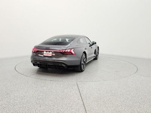 Daytona Gray Pearl Effect 2024 Audi RS e-tron GT quattro