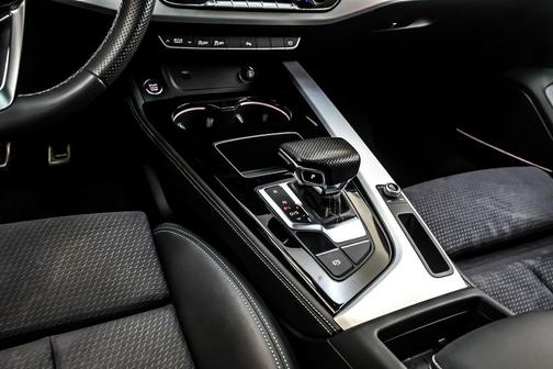 2023 Audi A4 45 S line Premium Plus