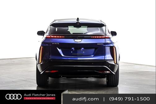 2025 Cadillac LYRIQ Sport