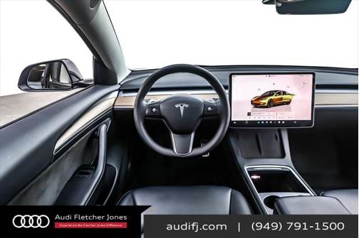2023 Tesla Model 3 Performance