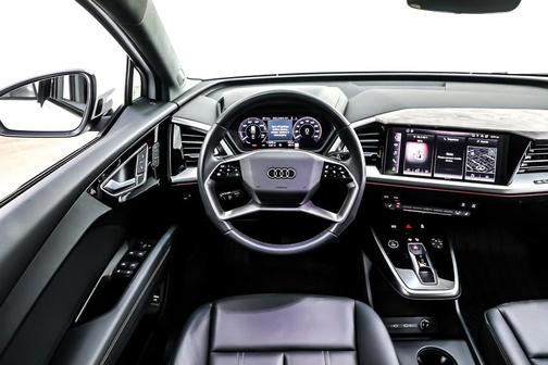 2023 Audi Q4 e-tron Premium Plus 50 quattro