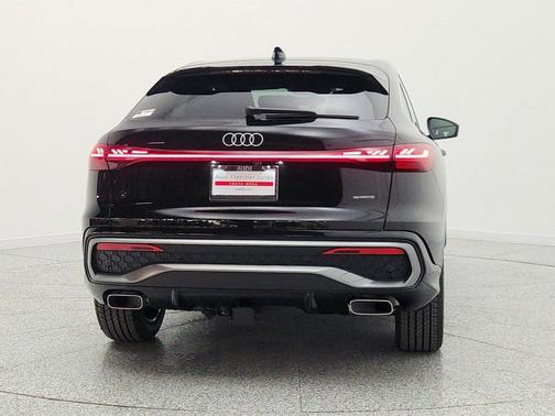 Mythos Black Metallic 2026 Audi Q5 Sportback Prestige TFSI quattro S tronic