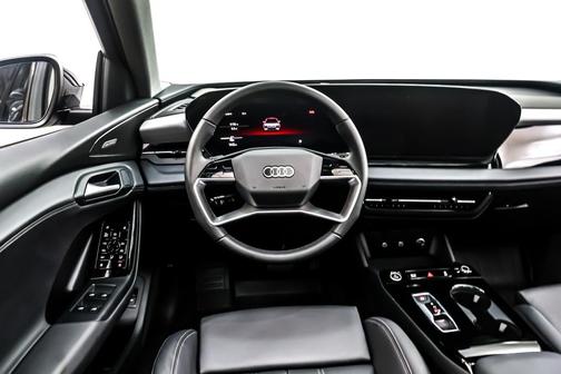 2025 Audi Q6 e-tron Premium quattro