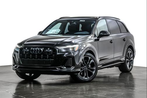 2026 Audi Q7 55 Premium Plus