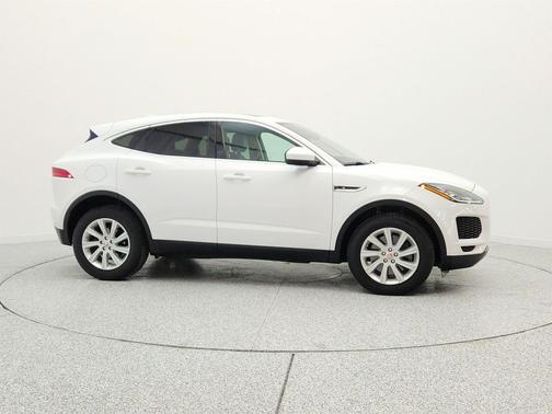 Fuji White 2018 Jaguar E-PACE S
