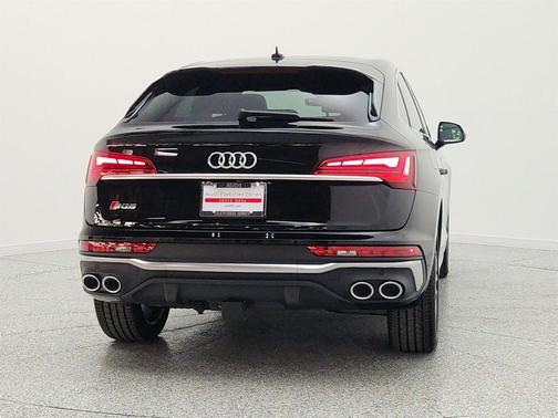 Mythos Black Metallic 2023 Audi SQ5 3.0T Premium Plus