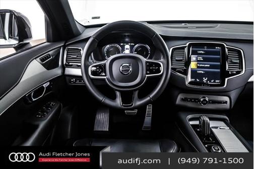 2022 Volvo XC90 Recharge Plug-In Hybrid T8 R-Design 7 Passenger