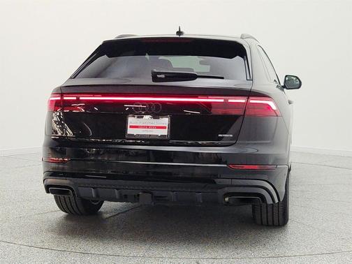 Mythos Black Metallic 2025 Audi Q8 55 Prestige