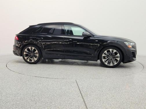 Mythos Black Metallic 2025 Audi Q8 55 Prestige