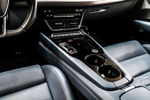 2024 Audi RS e-tron GT quattro