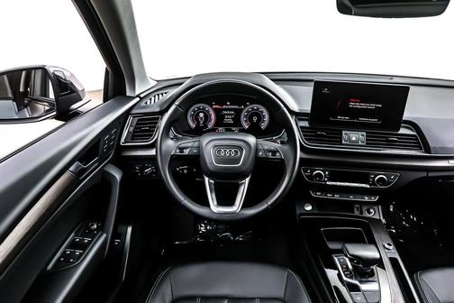2025 Audi Q5 40 Premium