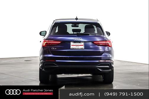 2022 Audi Q3 45 S line Premium