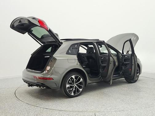 2023 Audi SQ5 3.0T Premium Plus