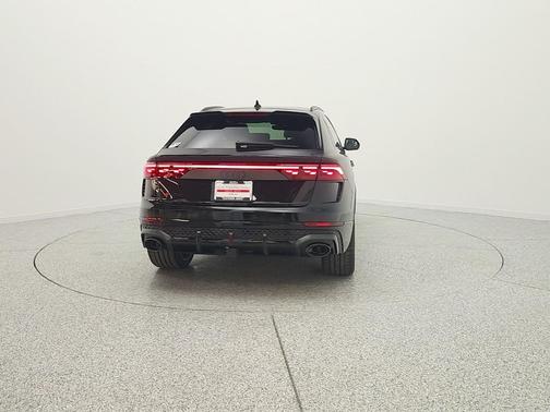 mythos black metallic 2026 Audi RS Q8 4.0T