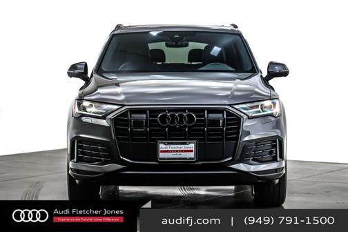 2023 Audi Q7 45 Premium Plus