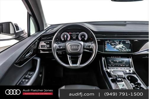 2022 Audi Q7 55 Premium Plus