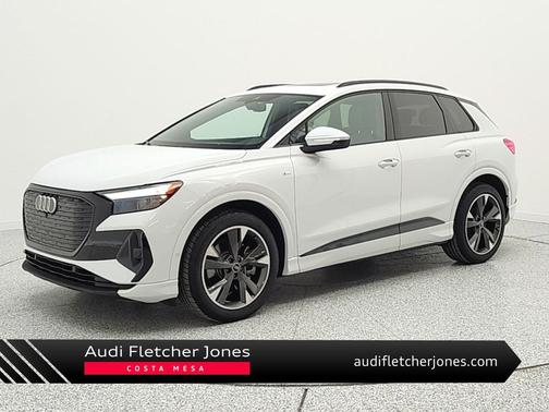 Glacier White Metallic 2024 Audi Q4 e-tron Premium Plus 55 quattro