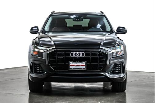 2023 Audi Q8 55 Premium