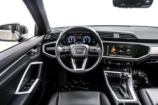 2025 Audi Q3 45 S line Premium Plus