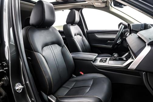 2024 Mazda CX-90 PHEV Premium