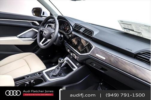 2025 Audi Q3 45 S line Premium Plus