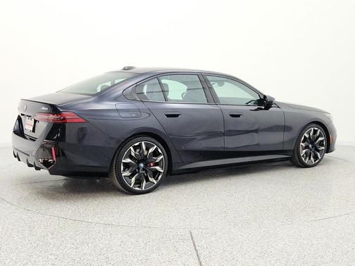 Carbon Black Metallic 2024 BMW i5 M60